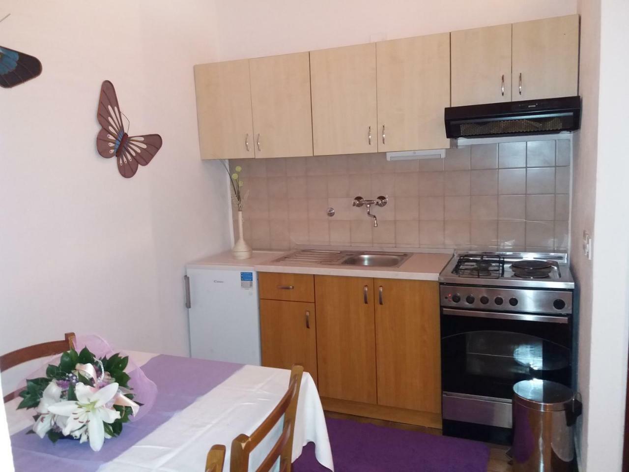 Apartment Hortenzija Baška Voda المظهر الخارجي الصورة